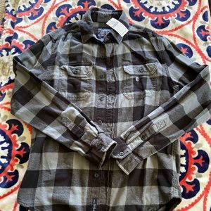 American eagle flannel button up